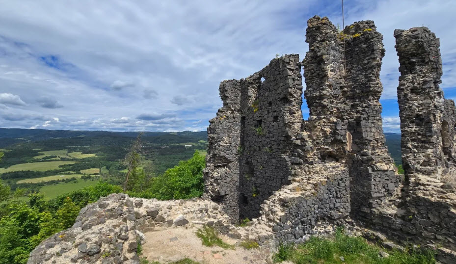 Zřícenina Hradu Šumburk (Šumná), Czech Republic (Czechia)